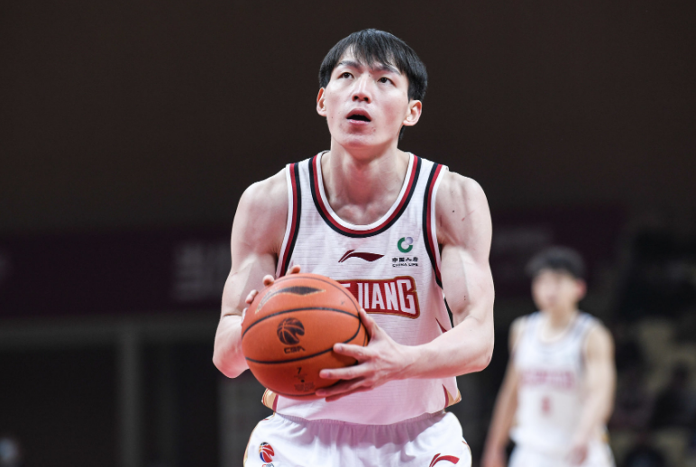 吴前19分9助8断变妙手神偷 率浙江成30胜第3队