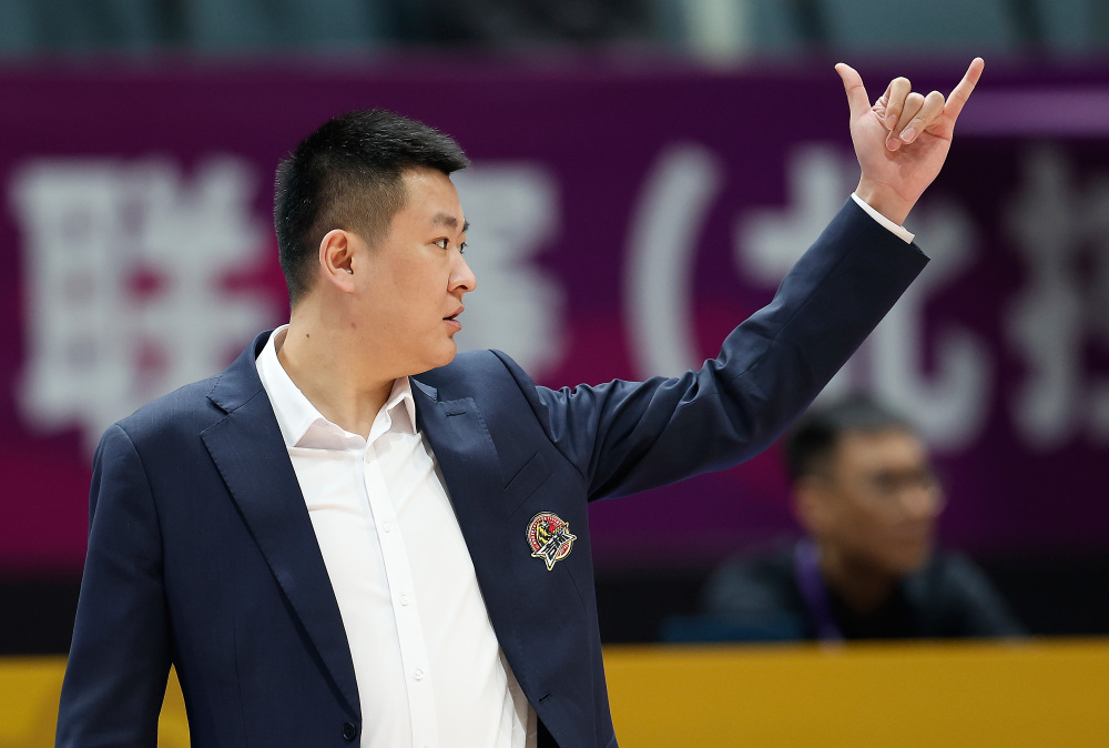 篮球cba常规赛北京控股迎战吉林九台农商银行