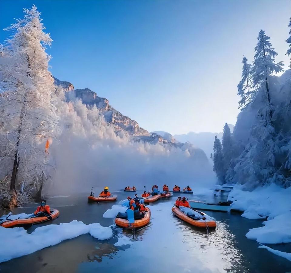 冰雪旅游图片