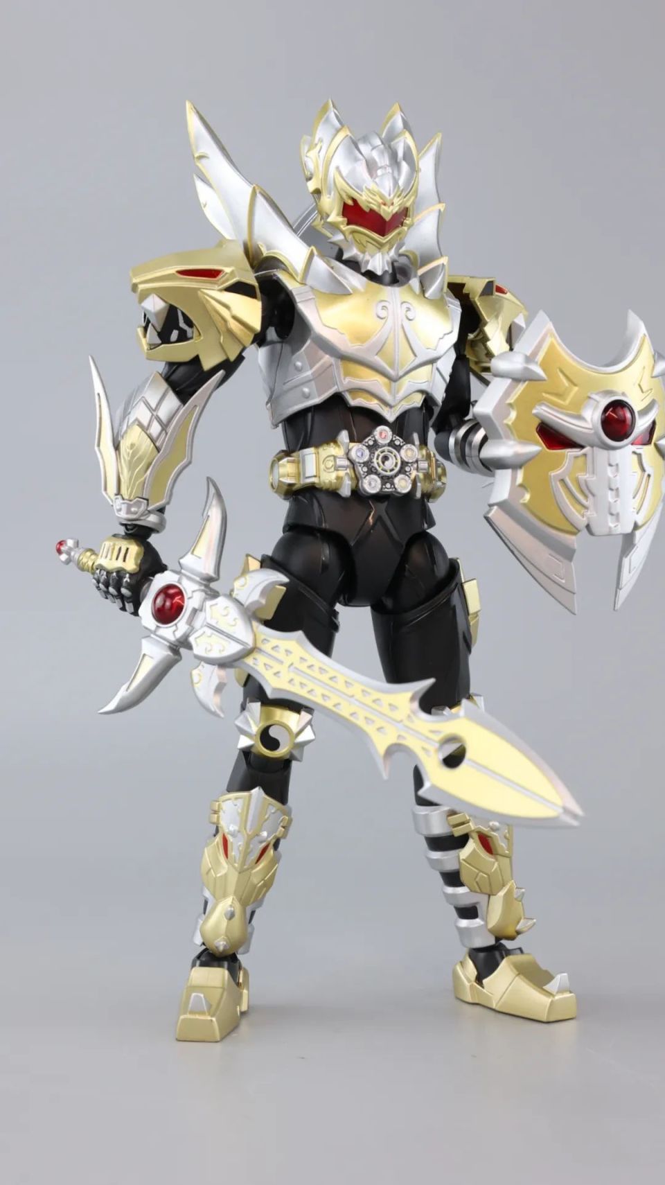 这款能发光的合金帝皇侠也太帅了!