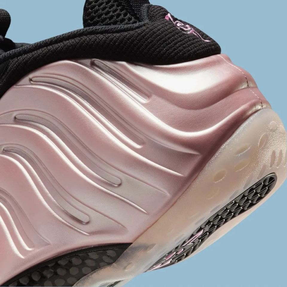 「玫瑰金喷」官图泄露,日期有了!