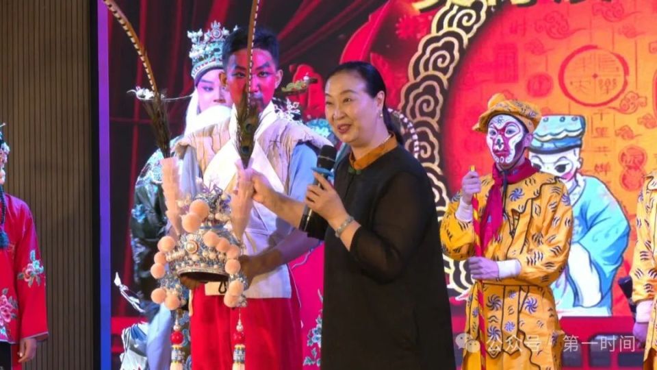 国家一级演员蒲剧名家 景雪变希望我们这些孩子从小认识蒲剧,了解蒲剧