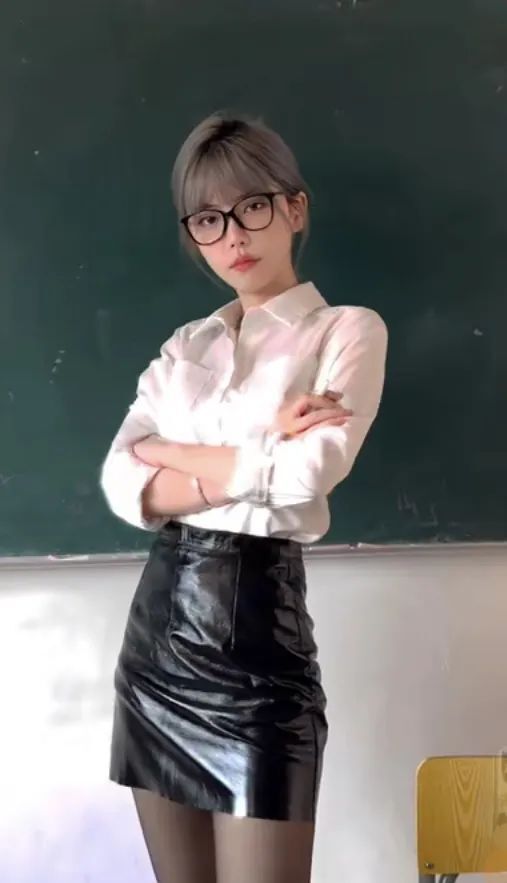 200元可获得周淑怡跟妹妹一起服务joker晒截图说遇到老熟人了引发网友