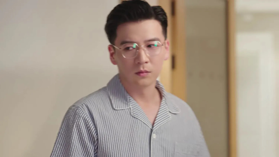 《闪耀的她》陈萱萱和林浩的爱情,外表有多绚丽,内里就有多虚伪