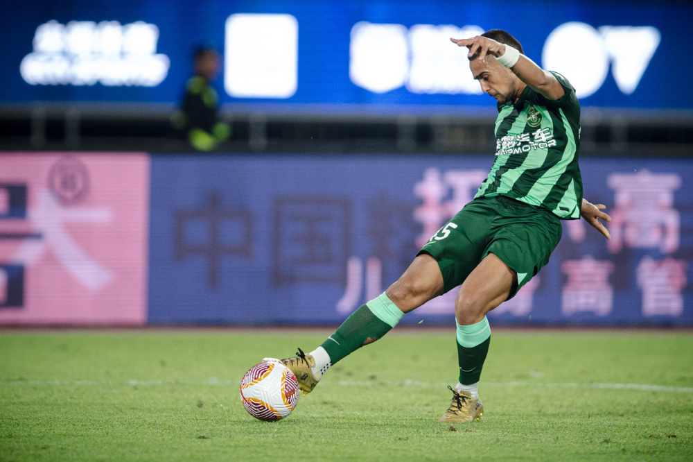 足球——中超:浙江队胜武汉三镇