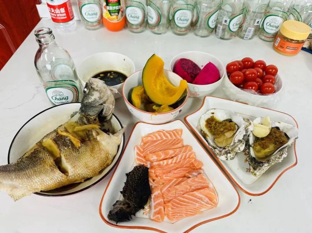 安德雷德,2019年ko日本k1世界冠军卜部功也,2020年战胜朝久裕贵,同时