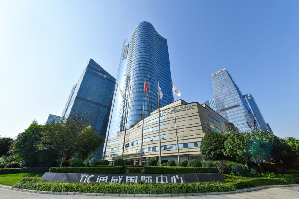 百强故事通威集团坚持绿色发展共赢双碳未来