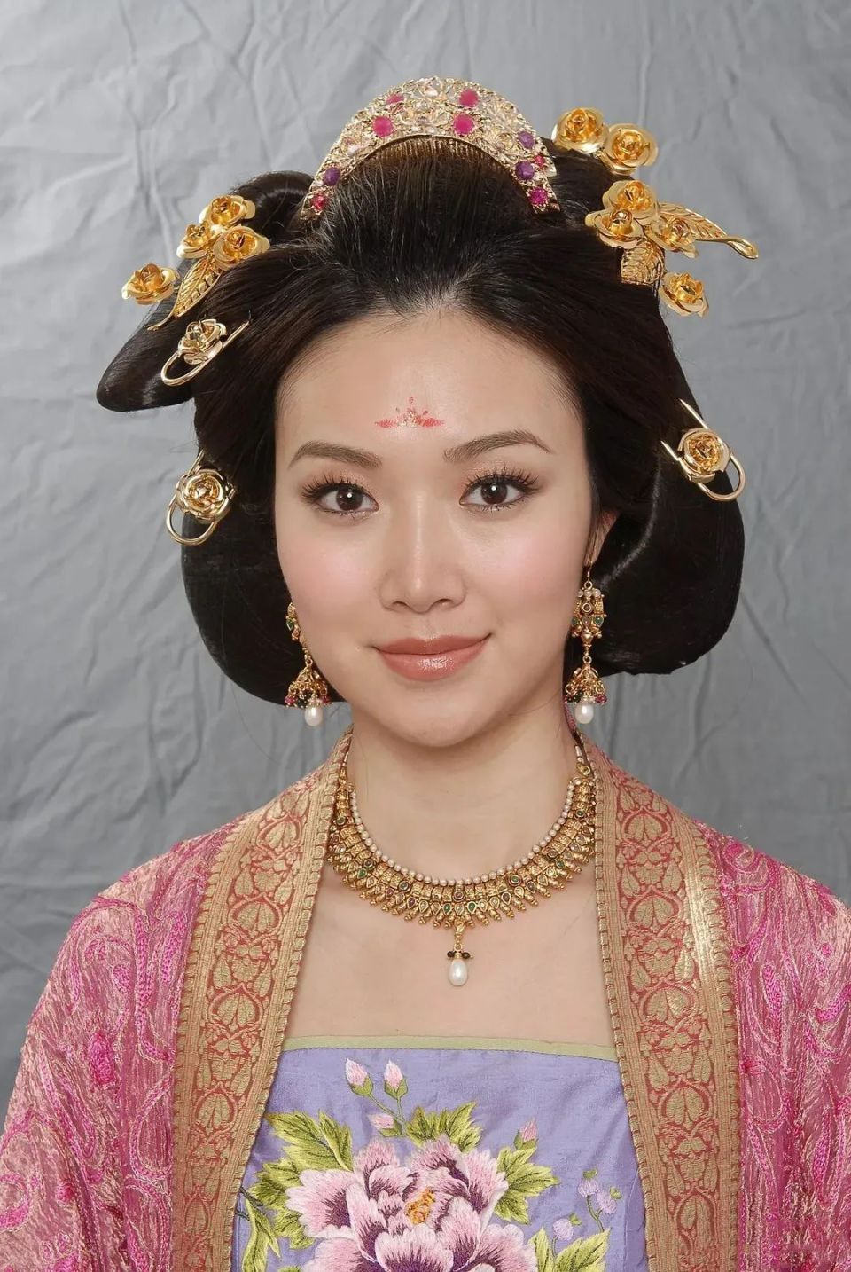 五强不入被批评,还被传和其他佳丽不和,叶翠翠应该也很郁