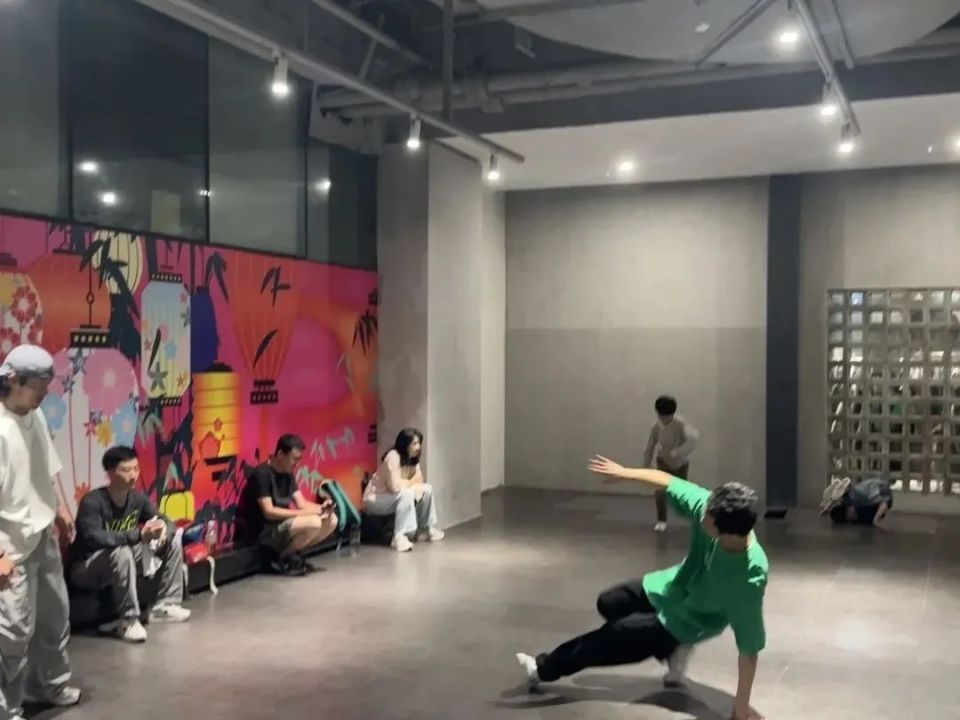 成都超"热"!
