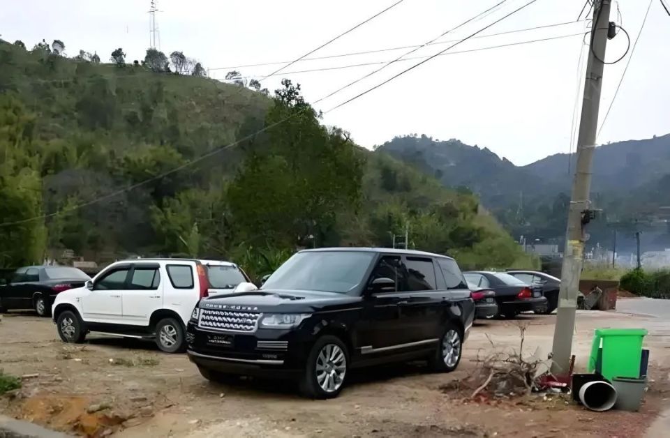 梦幻西游:大学生毕业后选择全职打游戏,三年后,身价超300万!