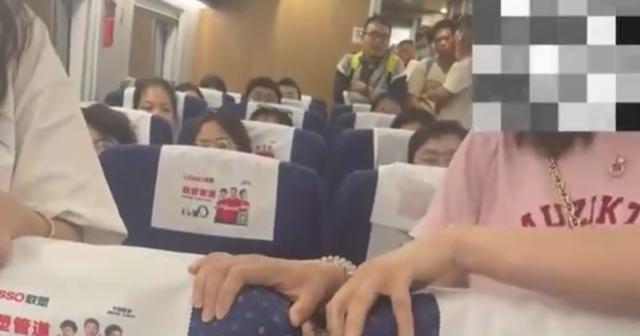 一女子被掌掴还手遭警方认定“互殴”引热议：被打还手为什么是互殴-警方回应女子被丈夫掌掴23次吐血