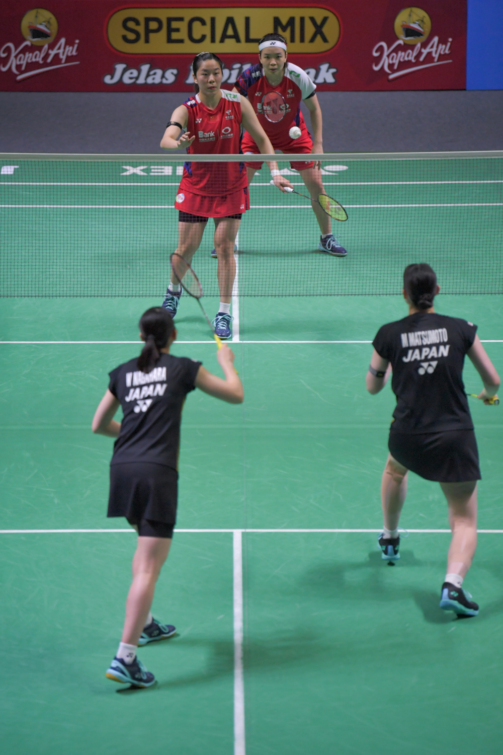 羽毛球——印尼公开赛:陈清晨/贾一凡晋级女双决赛