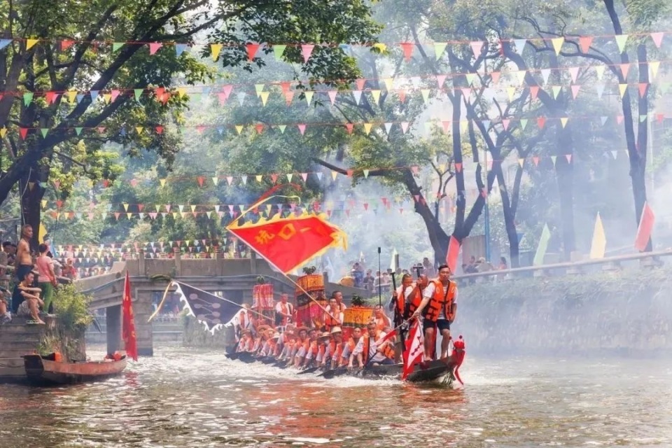 "五月五·龙船鼓"系列活动时间:5月15日-6月11日地点:广州西关永庆坊