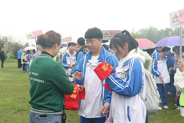 培養學生探究意識,增強勞動觀念和動手能力,2023年3月23日,棠湖中學