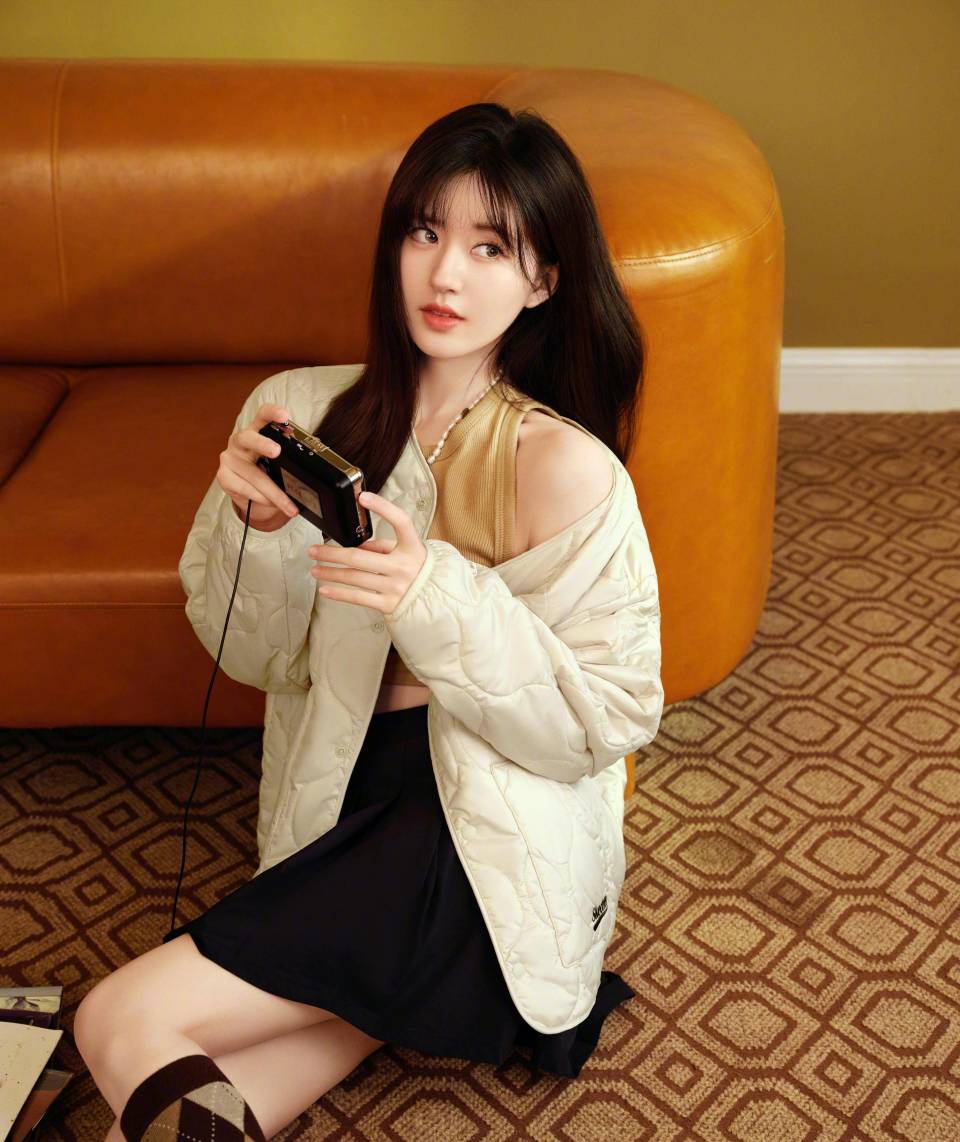 据针对荨麻疹事件,赵露思本人并没有做出公开回应.