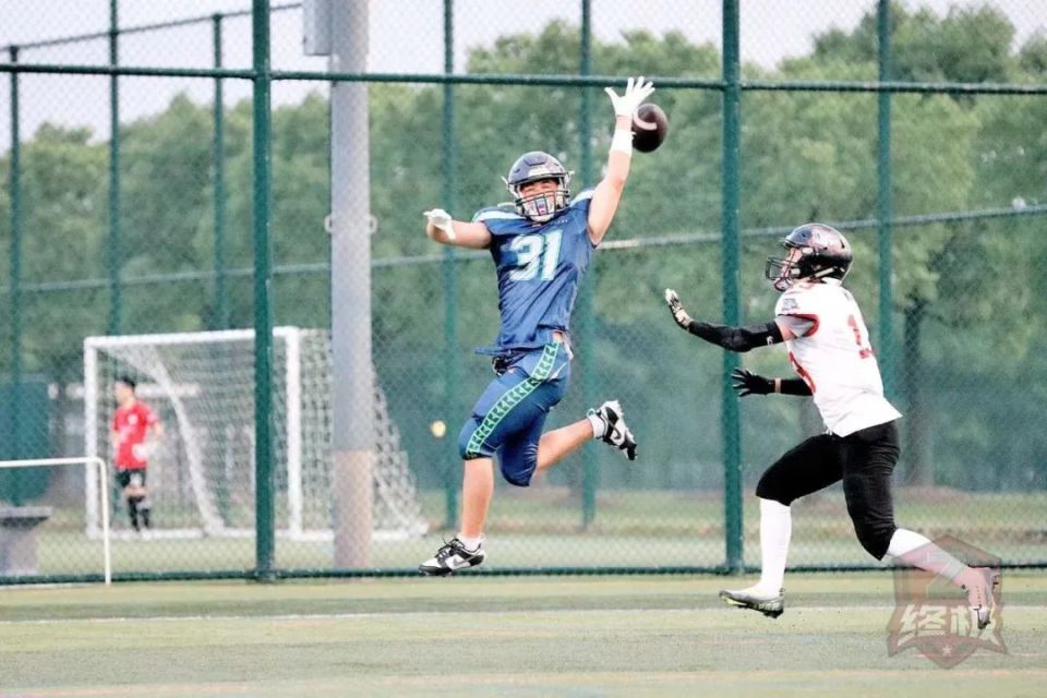 【2024橄榄球国内比赛记】z league春季联赛总决赛:上海鹰三军用命