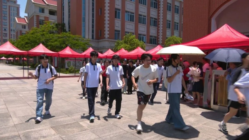 圆满收官！中考落笔收官，少年奔赴青春新征途_腾讯新闻