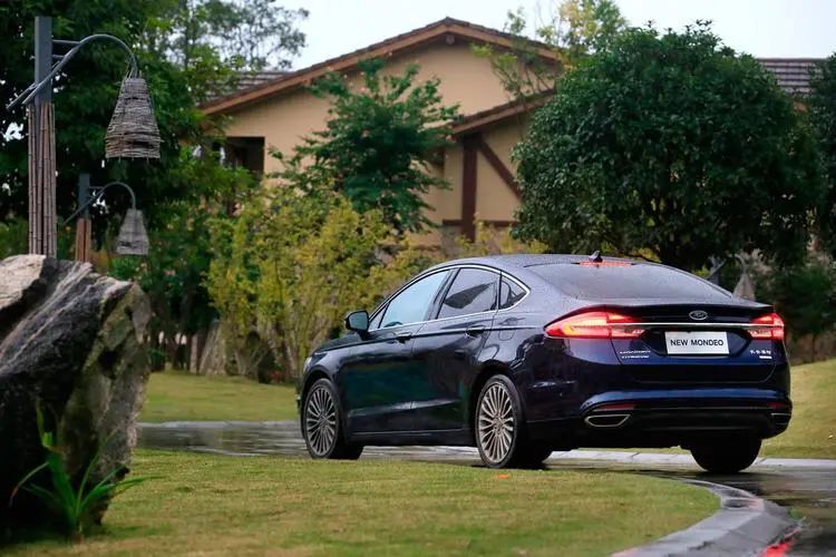 长安福特蒙迪欧运动版售价区间20.98-22.