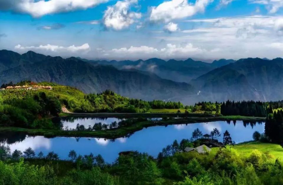 贵州地名邀您“爽夏凉”——贵州三城“霸榜”候鸟养老榜前十，3.1亿老人的首选！一起揭开贵州候鸟养老密码_腾讯新闻