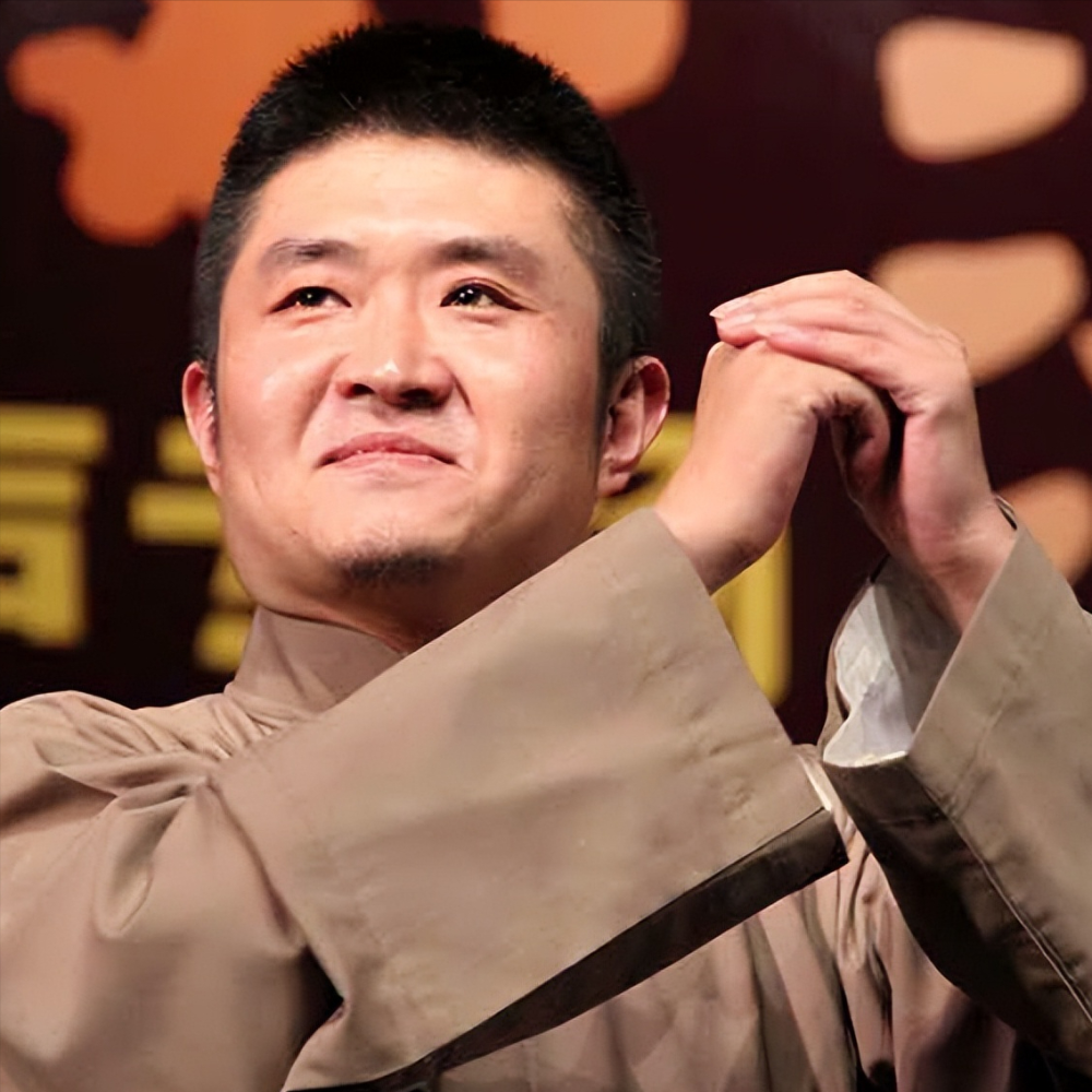 42岁的苗阜,51岁的郭德纲,74岁的姜昆,谁才担得起"相声一哥"