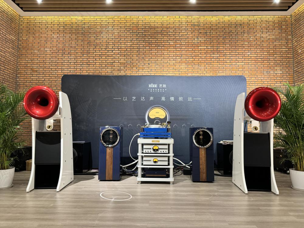 2024北京音响展深入回顾!百万喇叭,顶级耳机还有九段颤抖的荷包