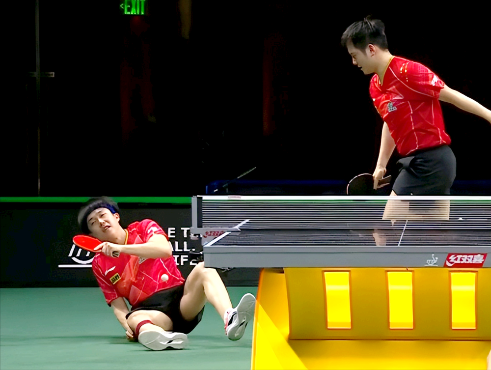 世乒赛:林高远/林诗栋1-3出局!