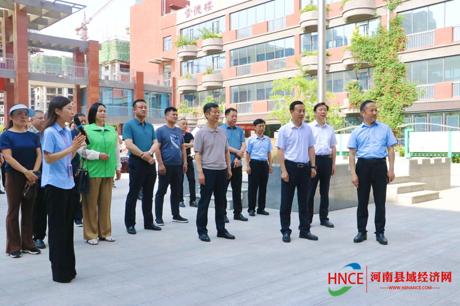 第二届全国城市垃圾分类宣传周商丘市垃圾分类主题宣传活动在商丘市第