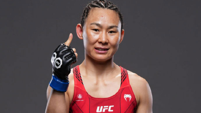 北京时间4月14日,作为第一位签约ufc(终极格斗冠军赛)的中国女子选手
