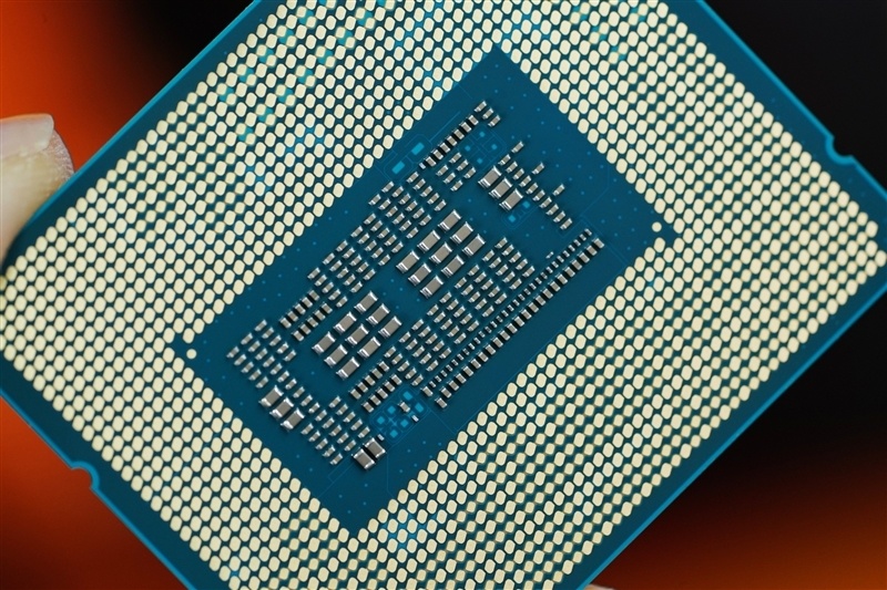 酷睿i5-14490f评测:能降压的非k处理器_腾讯新闻