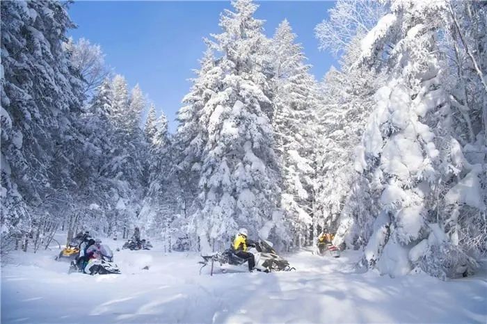 延边雪岭景区正式开放冬季营业项目丰富冰雪产品燃爆今冬