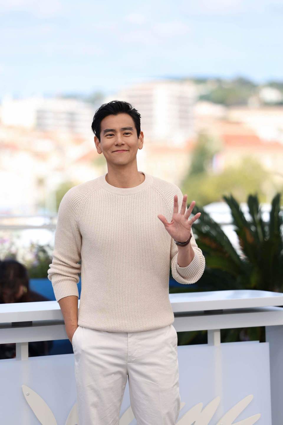 彭于晏电影《狗阵》戛纳电影节首映"口碑爆了" 获赞"戛纳主竞赛水准"