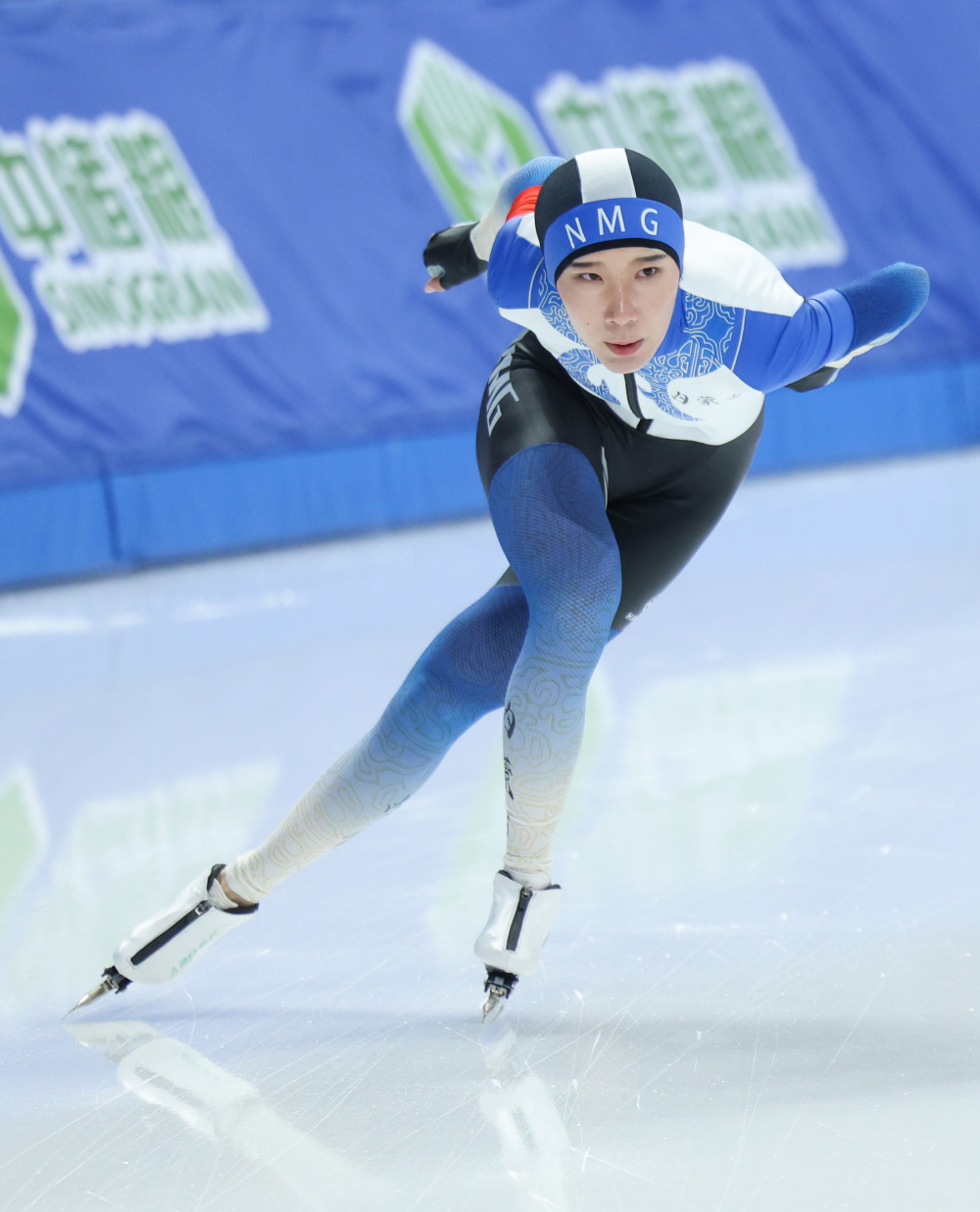 —公开组女子3000米赛况