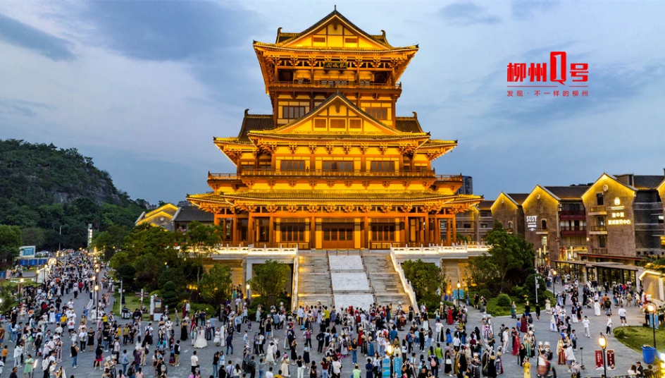终于开放柳州夜景打卡点又上新随手一拍都是大片
