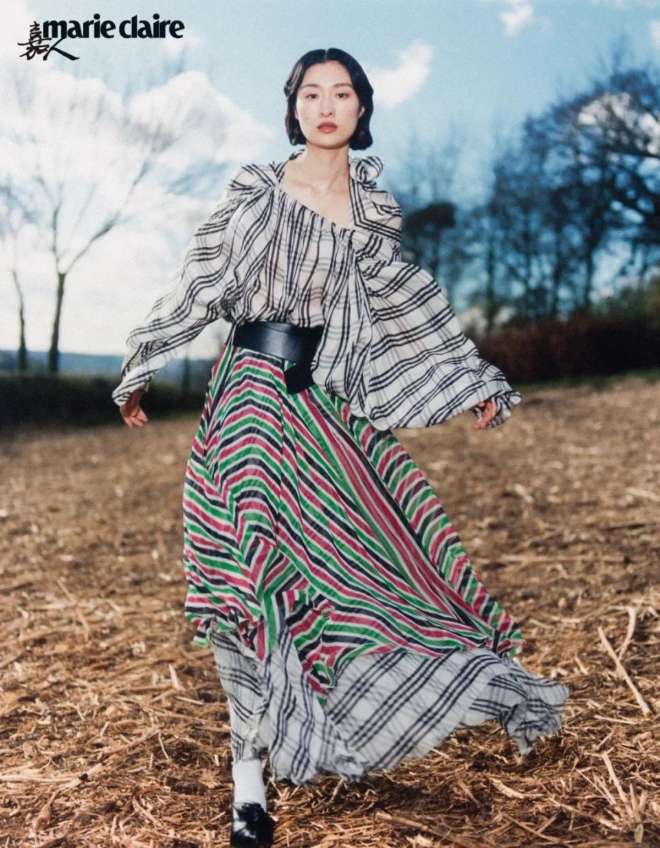 汪曲攸 应许之地|嘉人封面_腾讯新闻