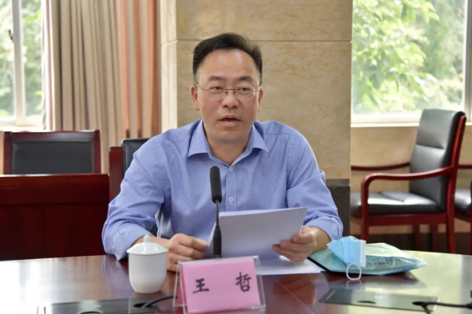 据广东省纪委监委10月23日消息,广东省肇庆市委原常委,政法委原书记