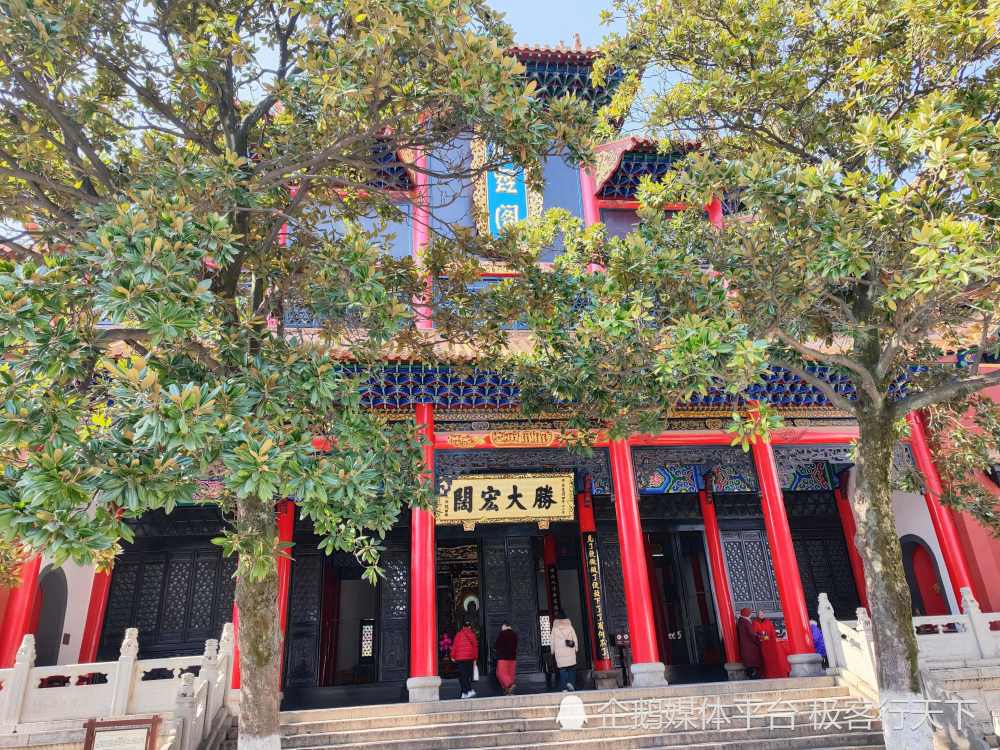 归元寺,武汉香火最旺的寺庙,皇帝曾亲赐匾额