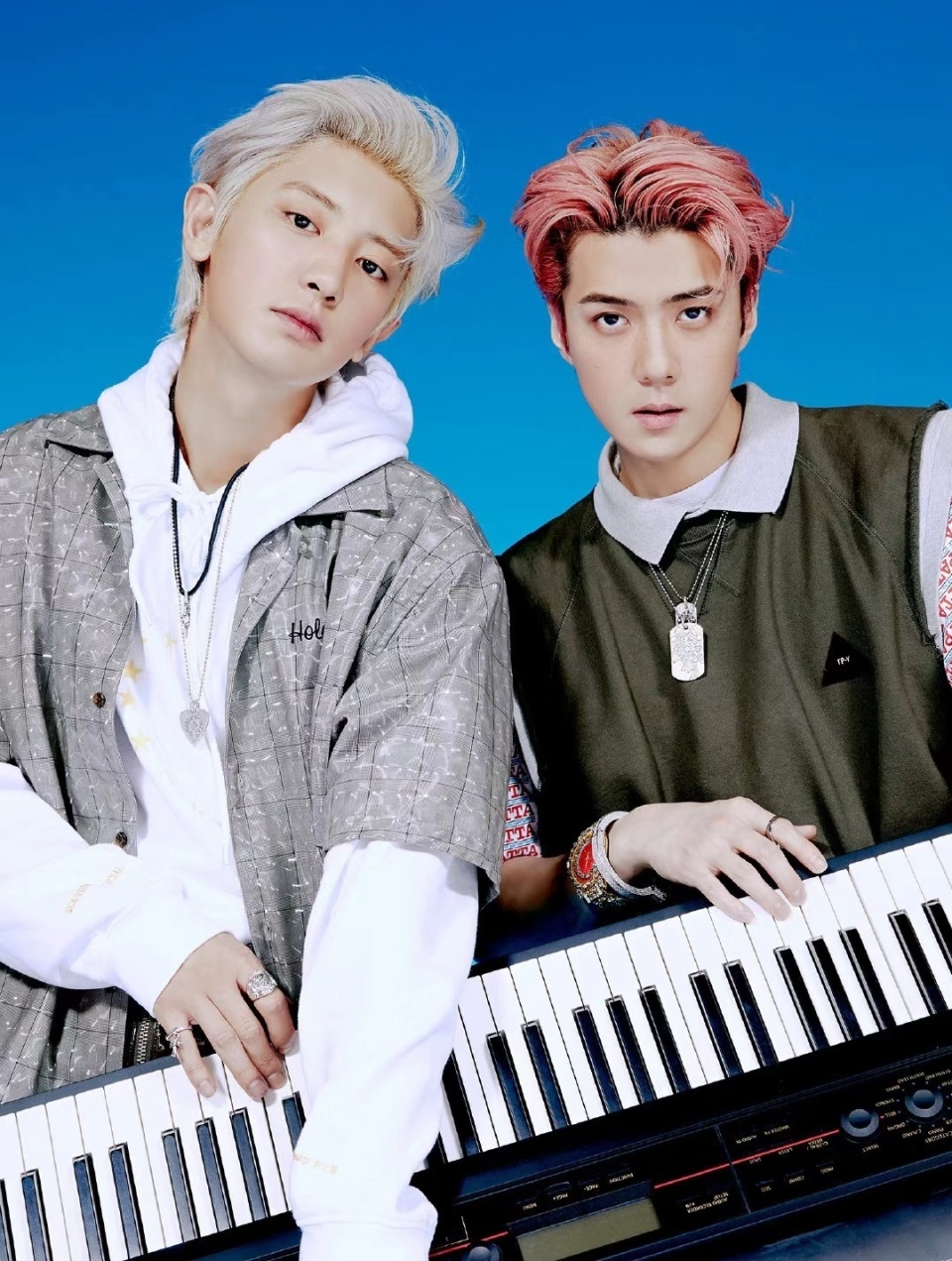 exo成员朴灿烈吴世勋签约新公司网友恭喜终于脱离苦海