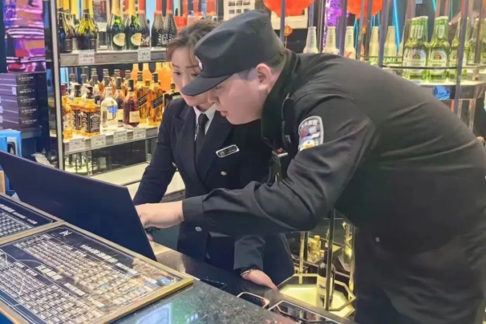 朝阳警方通报抓获多名盗窃诈骗犯罪嫌疑人