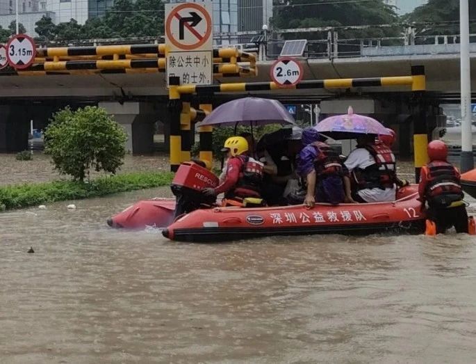 深圳应急第一响应人陈媛投身公益救援弘扬志愿精神