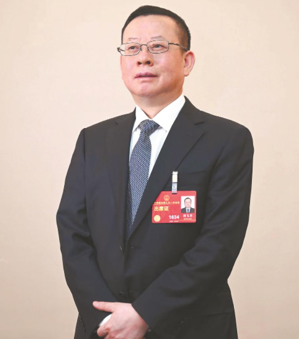 福建湖南新疆三省区全国人大代表共话高质量共建一带一路逐梦一带一路