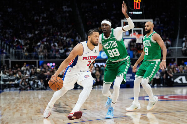 绿衫军巨大危机！布朗轰41分无用，凯尔特人开局苦吞3连败