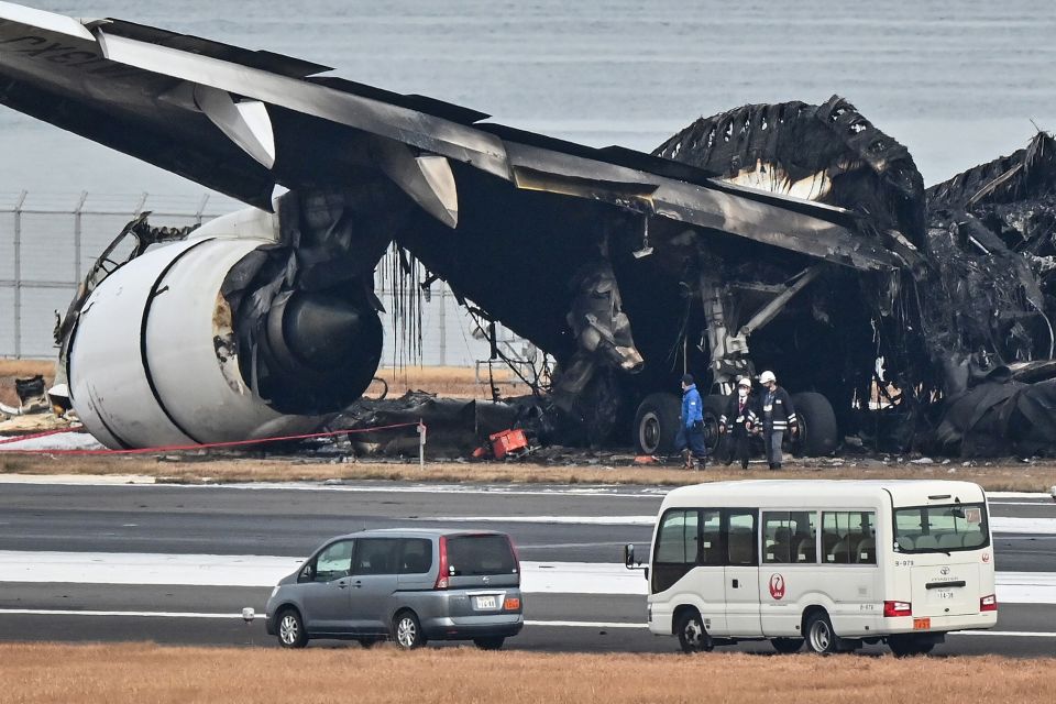 全日空61号班机空难图片