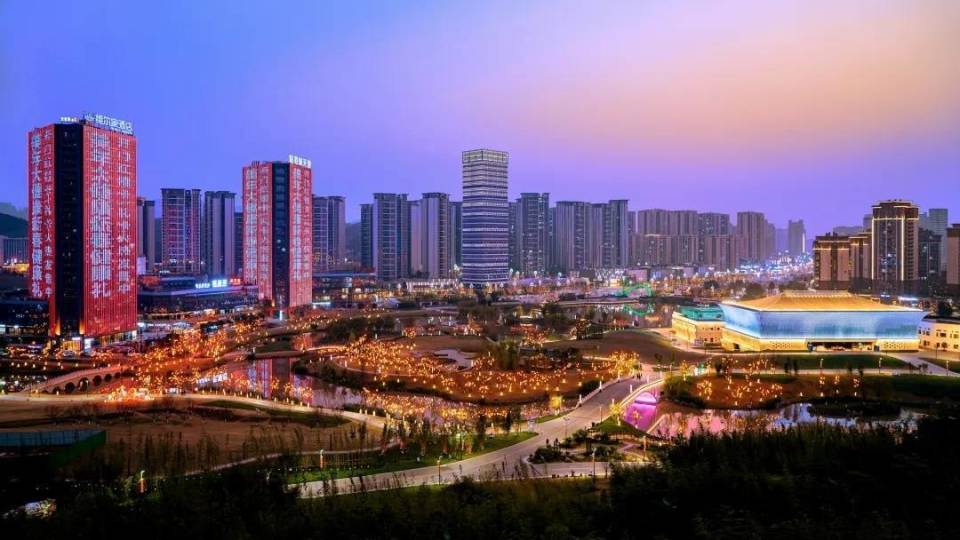 宜宾获评中国十大美好宜居城市 四川两个城市上榜