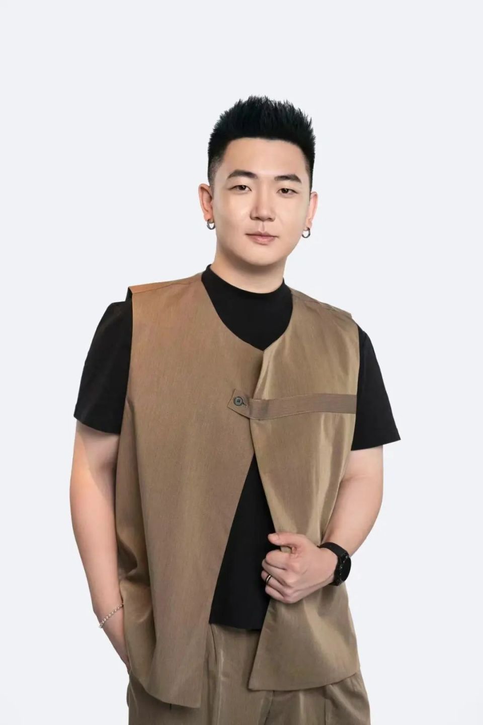 罗小罗擅长诠释经典老歌,而他的听众也对罗小罗的音乐常能产生情感