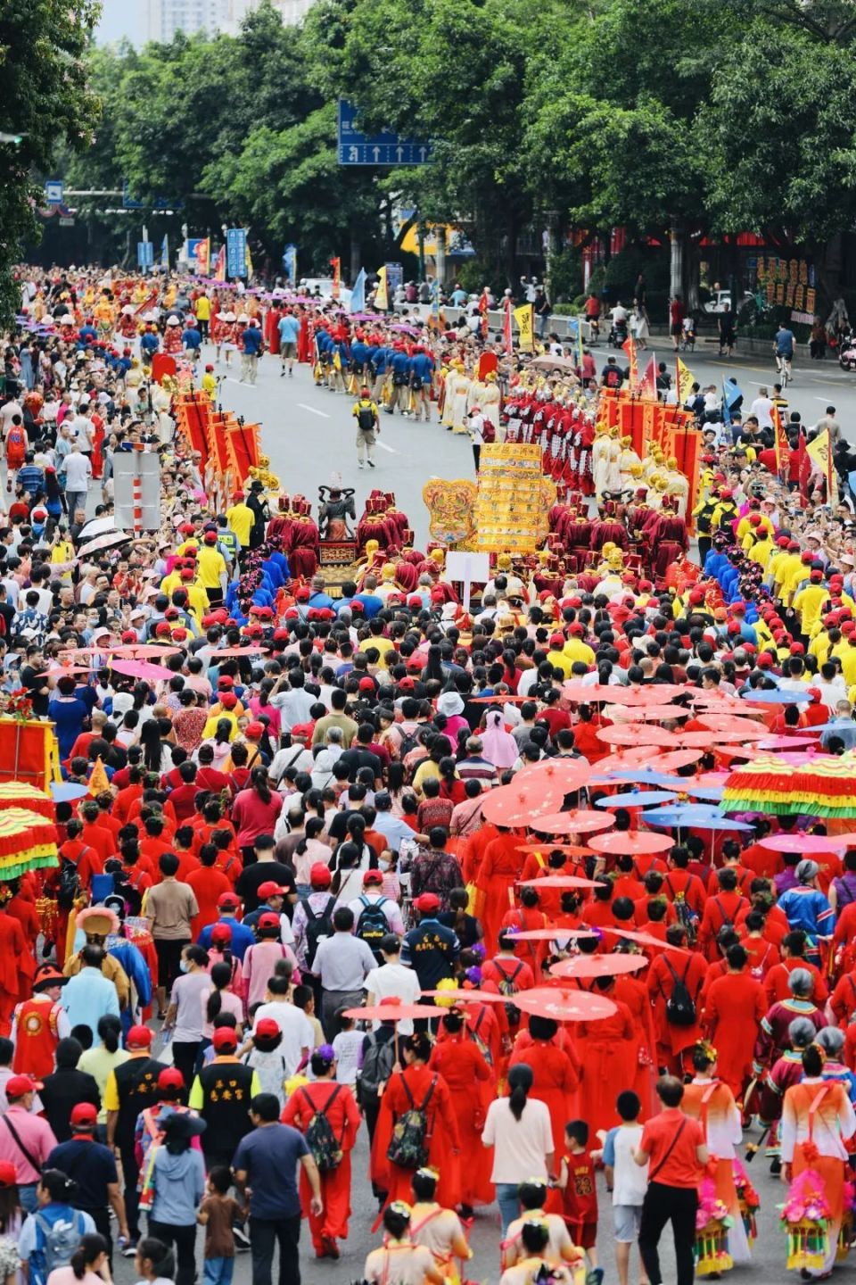 今天,湄洲妈祖金身巡安莆田市区…_腾讯新闻