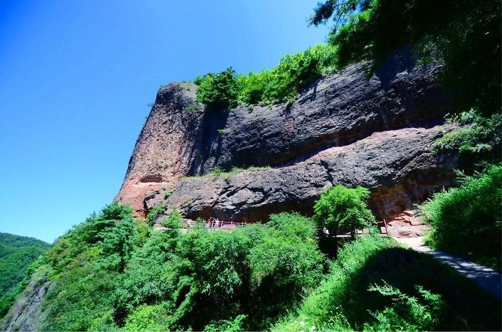 夏日的云崖寺美得刚刚好