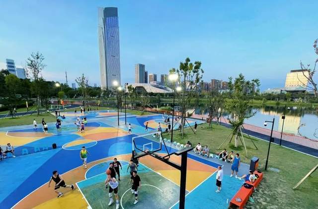 邀你在成都当一盘"灌篮高手"_腾讯新闻