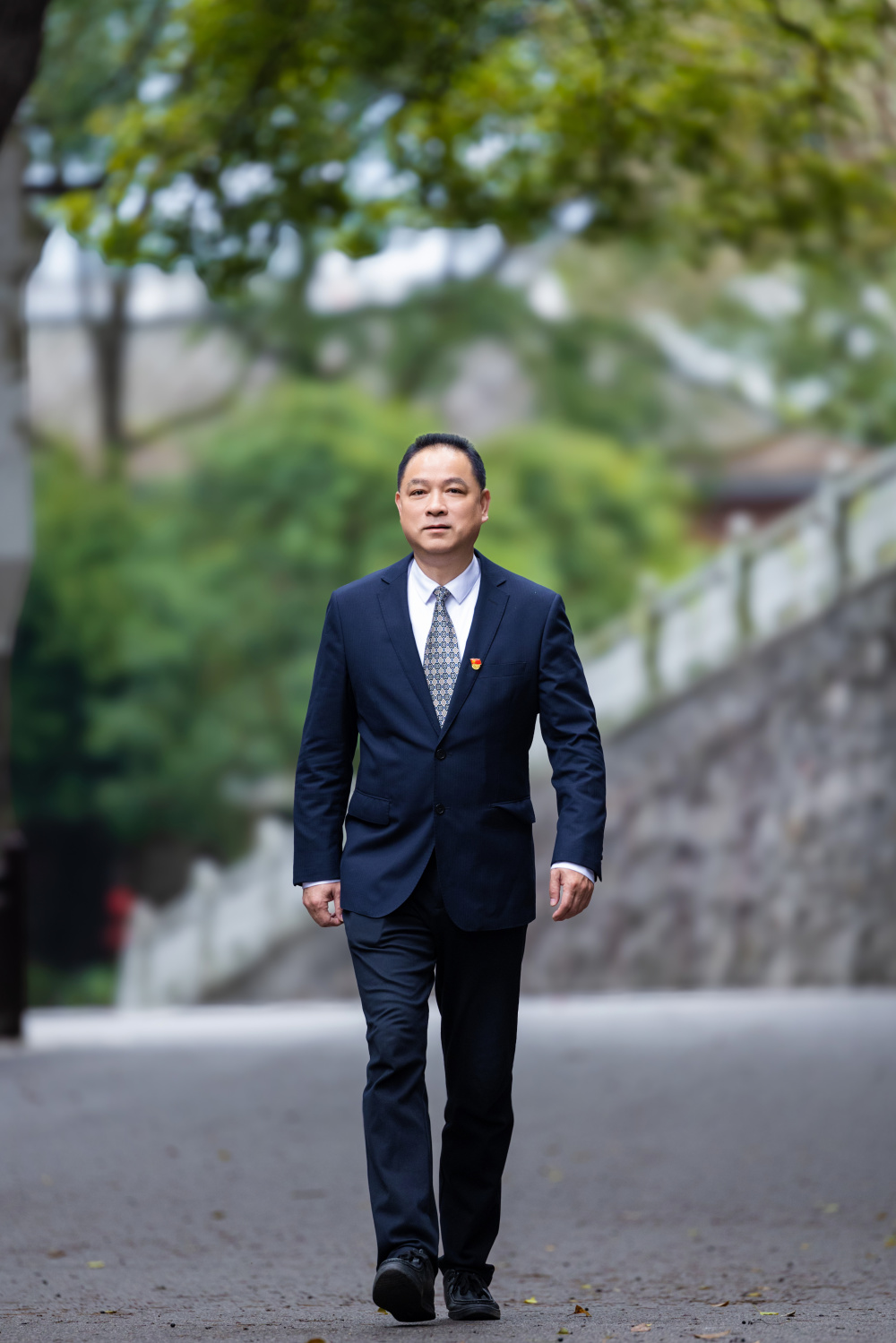 校长苏飞跃道吾山下,浏阳河畔,浏阳市第一中学