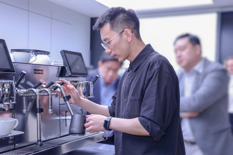 打造全新咖啡"会客厅",瑞士franke瞄准中国市场_腾讯新闻