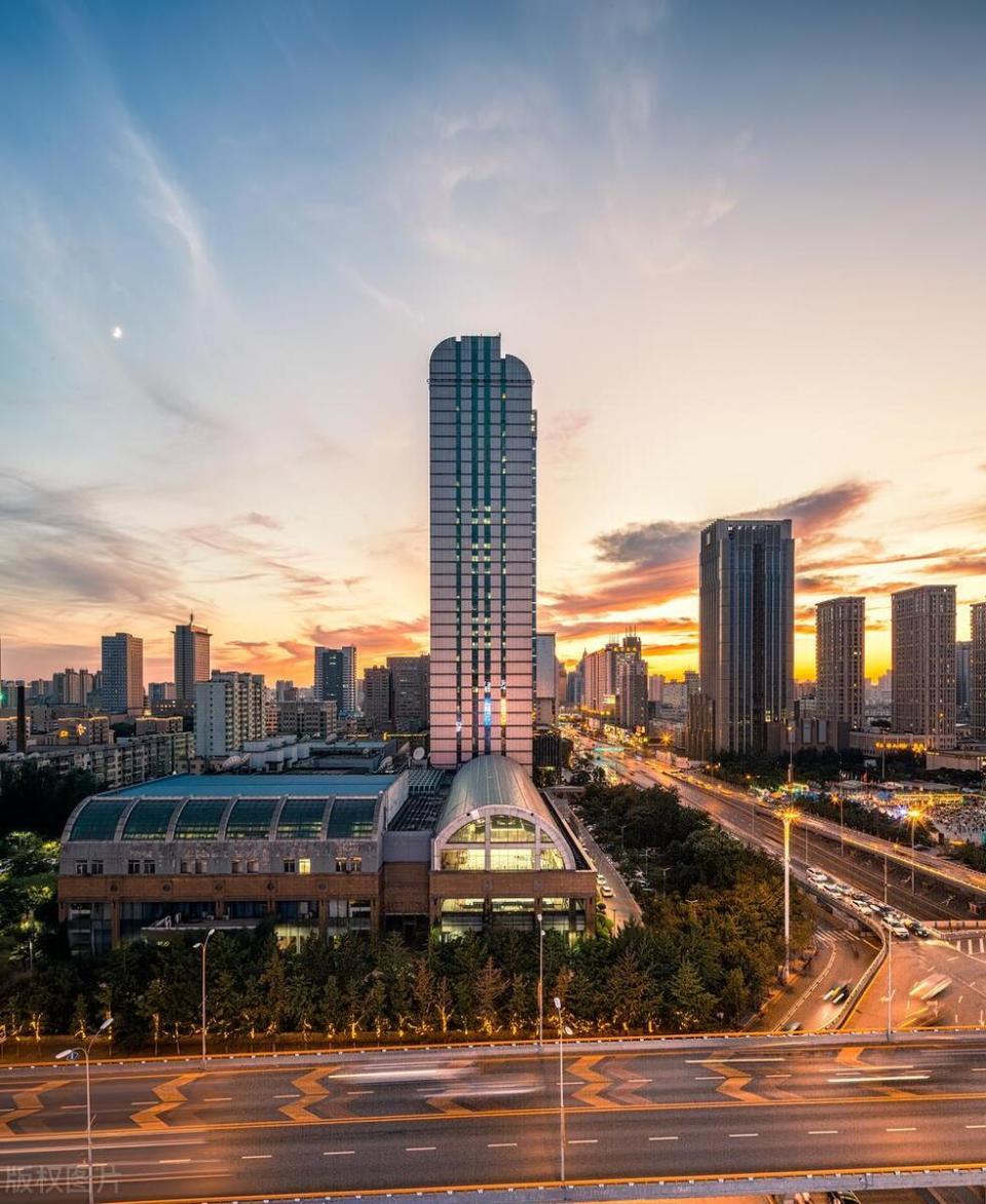 沈阳曾经地标建筑高登大酒店整体出售!